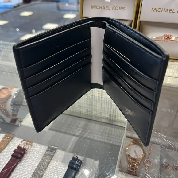 Michael Kors Rivington Billfold Wallet With Passcase 36F4LRVF2U - Picture 7 of 9